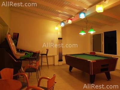 Dennys Inn Hotel 14